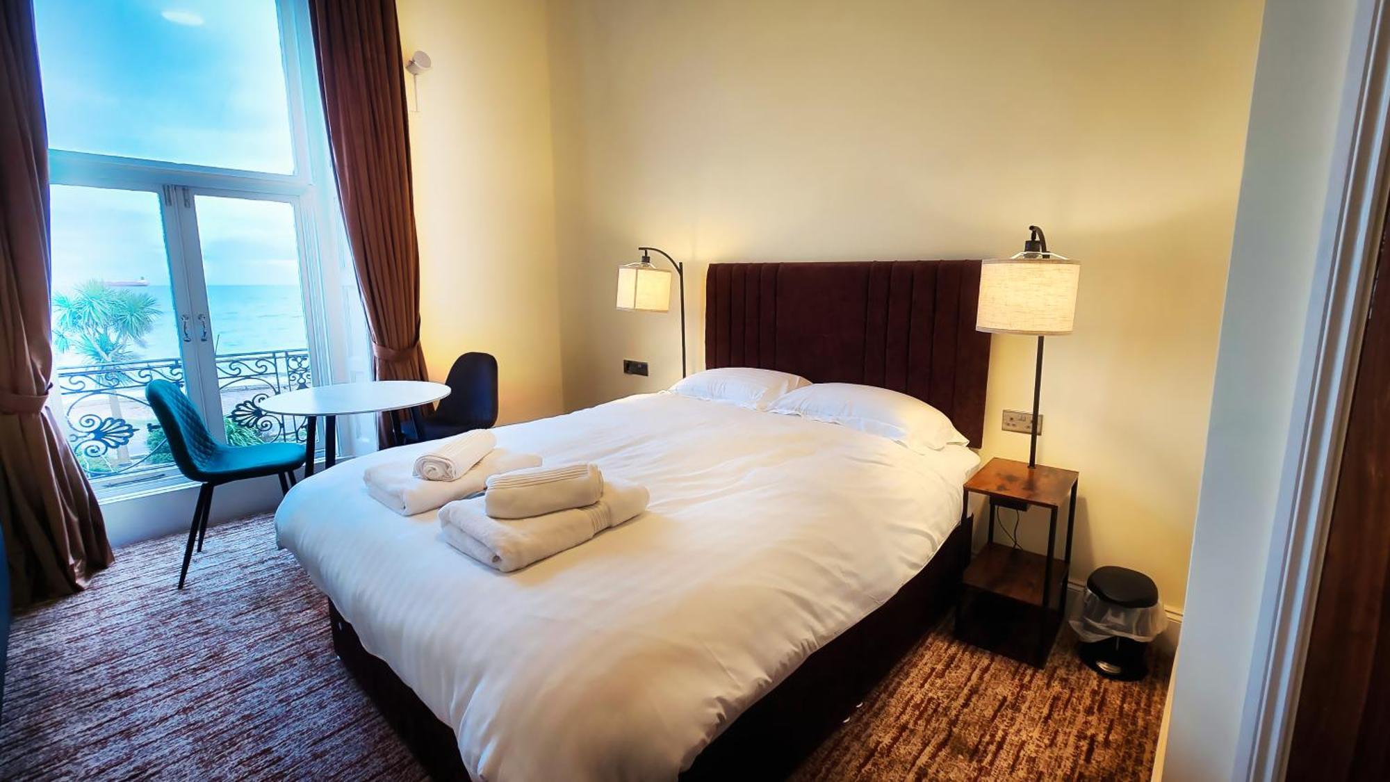 Carlton Hotel ウェーマス エクステリア 写真