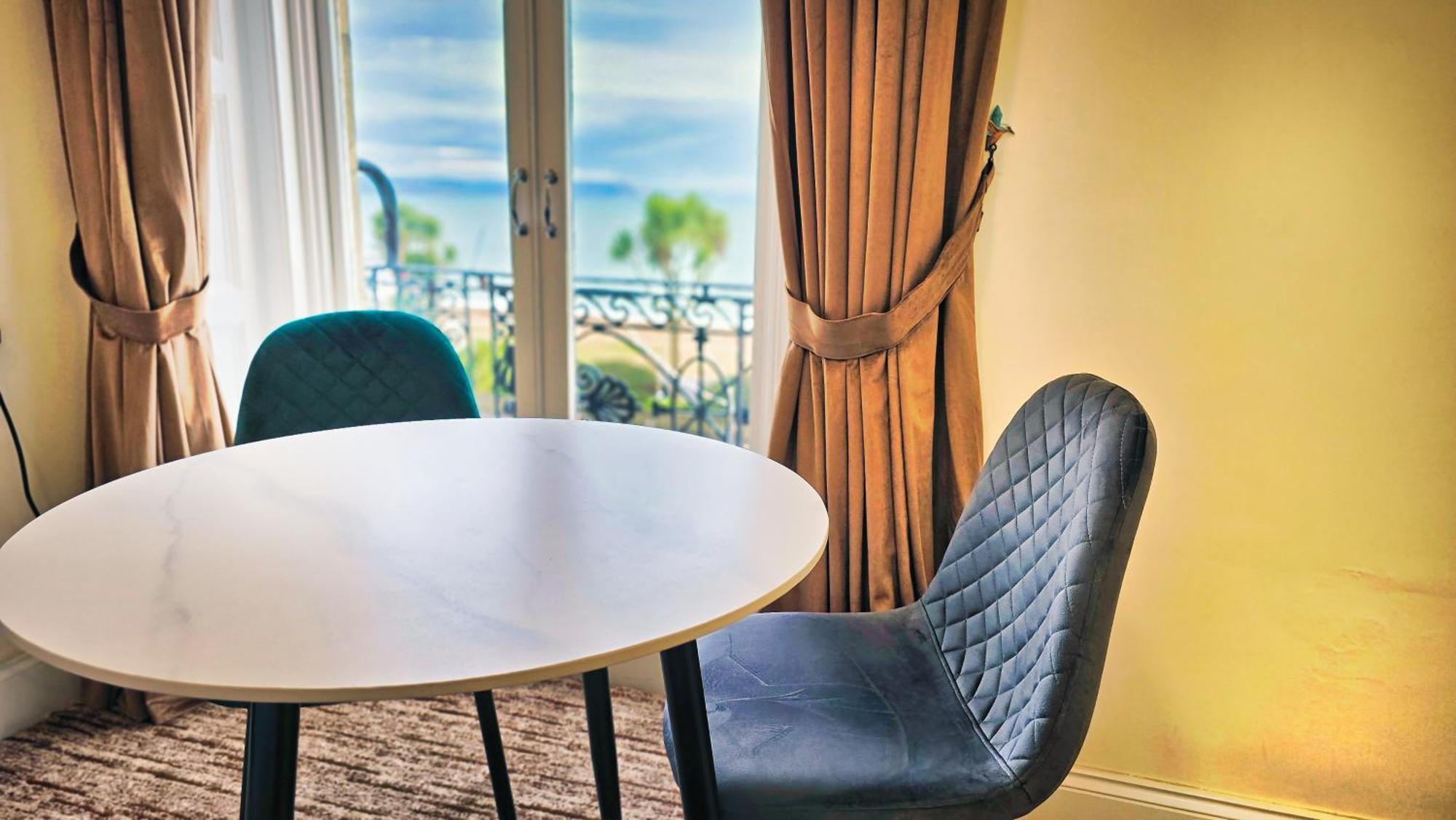 Carlton Hotel ウェーマス エクステリア 写真