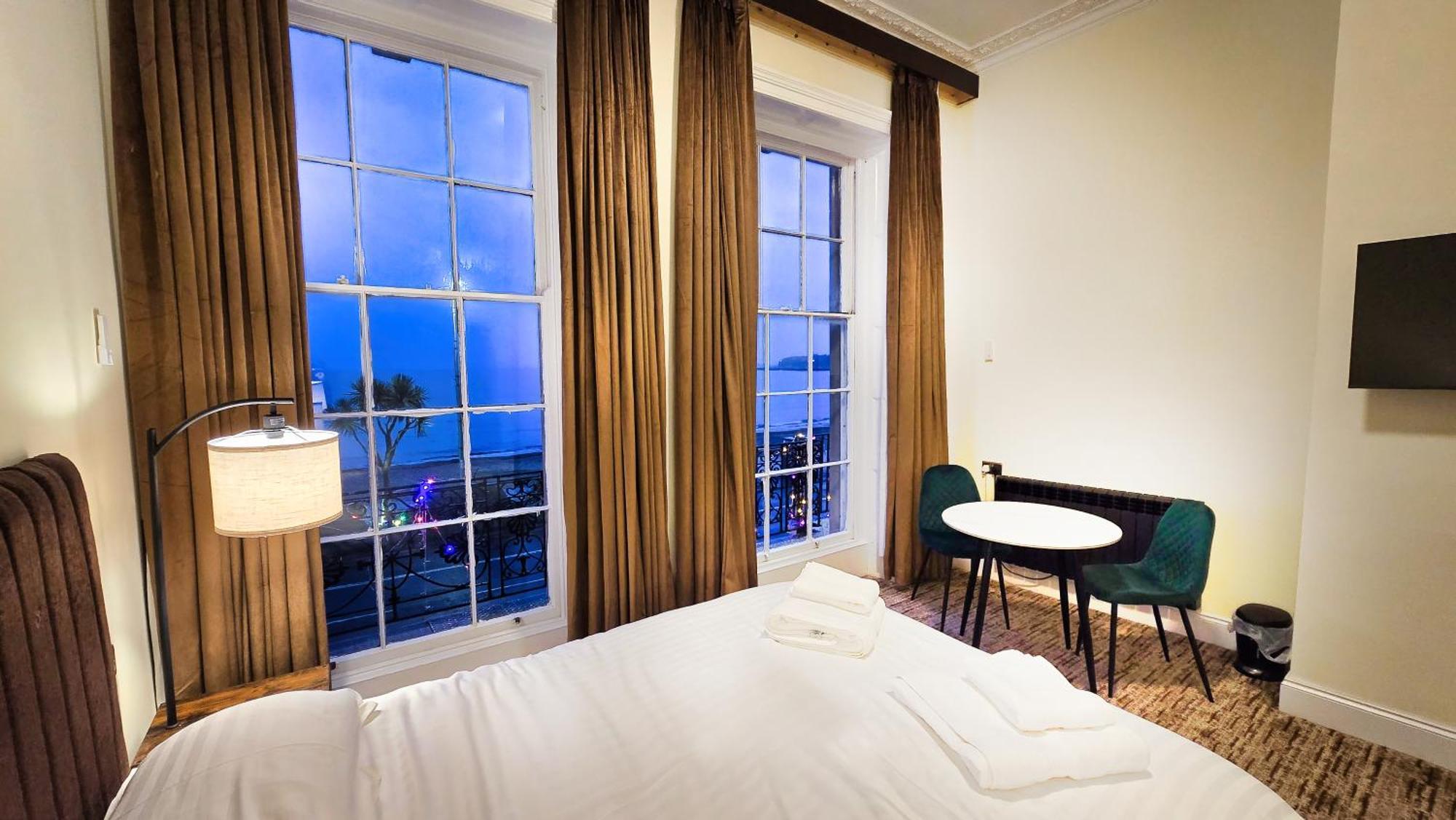 Carlton Hotel ウェーマス エクステリア 写真