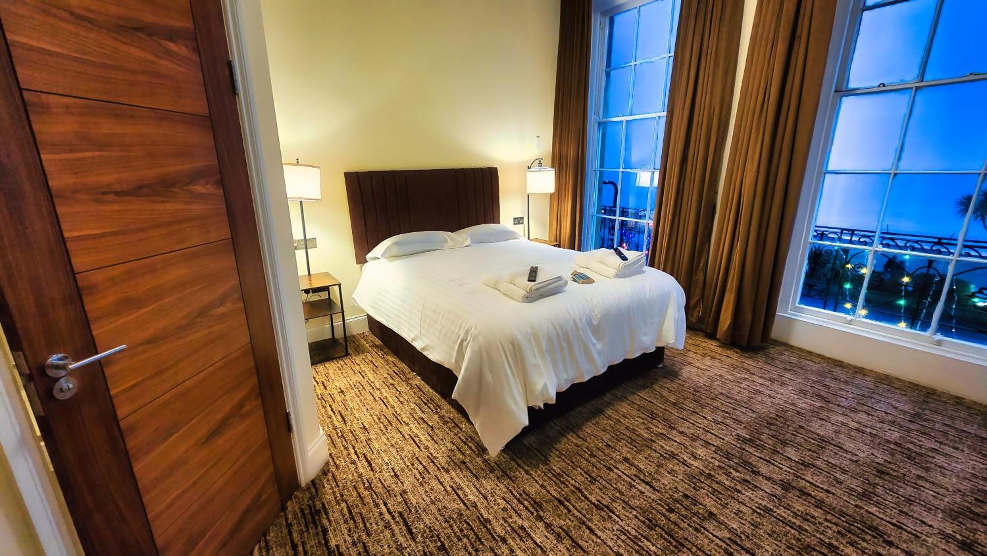 Carlton Hotel ウェーマス エクステリア 写真